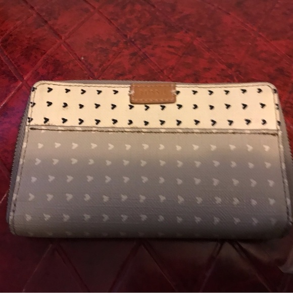 Fossil Small Zip Around Wallet - Picture 1 of 10